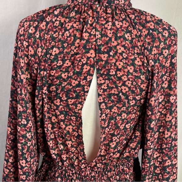 ZARA ~ Rust Floral Mini Dress w/Smocked Skirt & Peek-a-Boo Back ~ Size Large - Picture 9 of 15